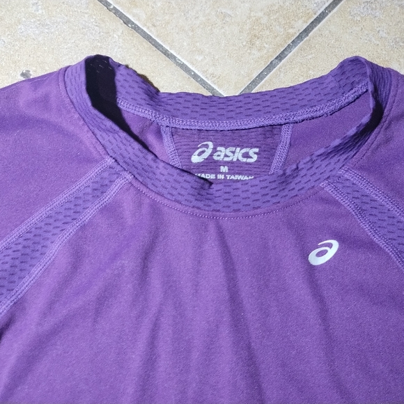 Asics Women's Purple Yoga Long Sleeved Athletic Top Size Medium - Picture 3 of 13